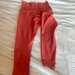 Coral ALO 7/8 length leggings